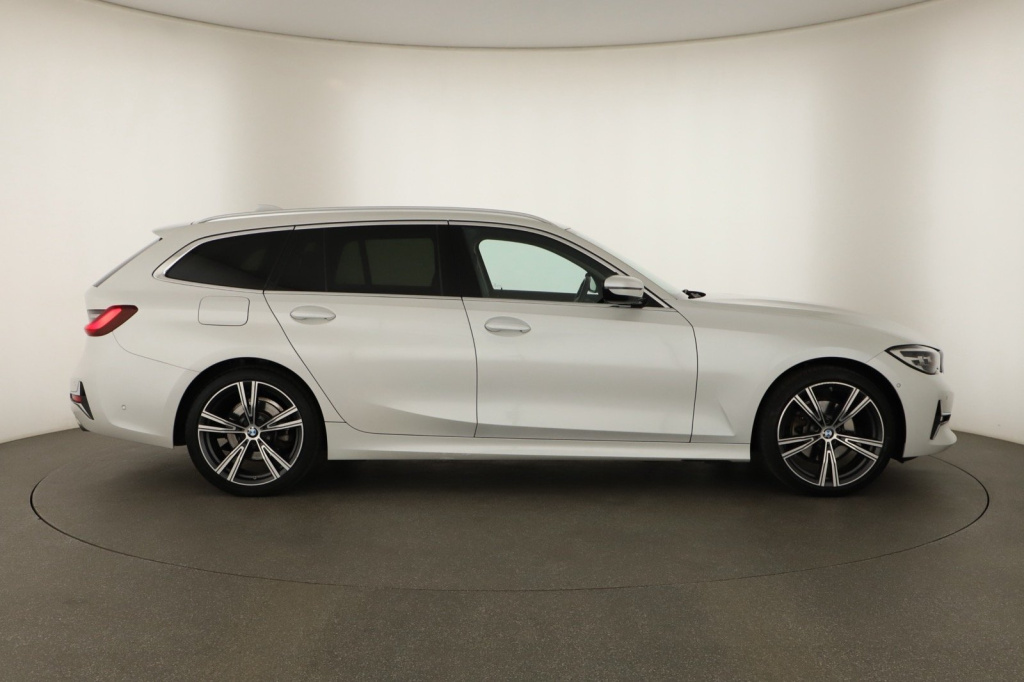 BMW 3