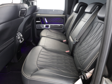 Mercedes-Benz G - 2023
