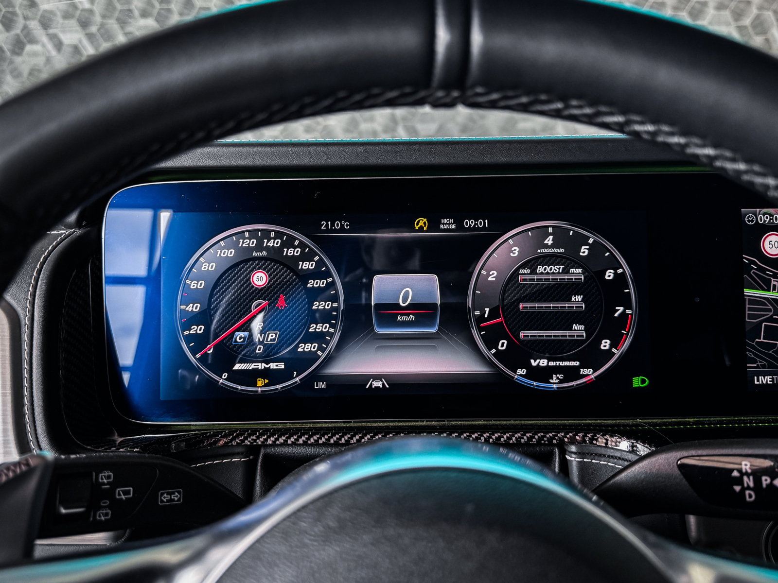 Mercedes-Benz G - 2023