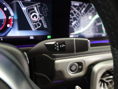 Mercedes-Benz G - 2023