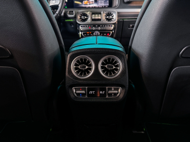 Mercedes-Benz G - 2023