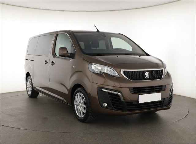 Peugeot Traveller 2019