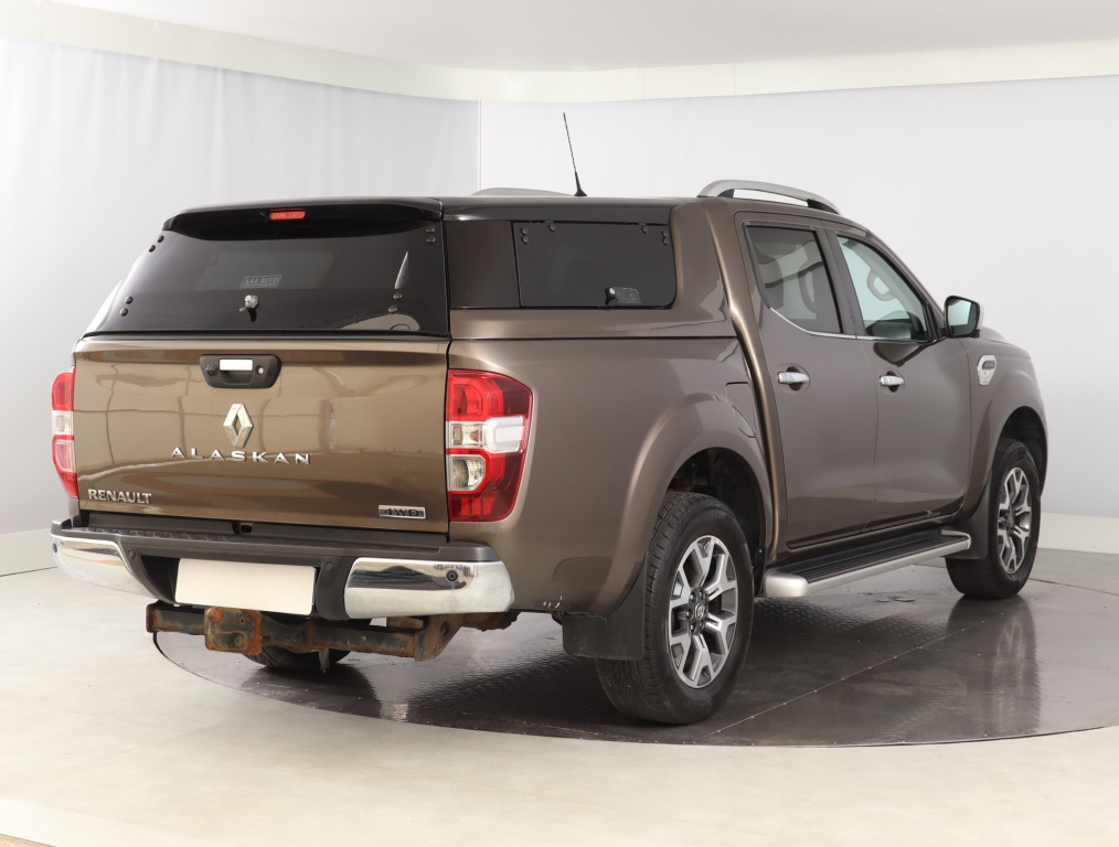 Renault Alaskan