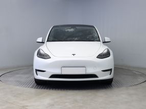 Tesla Model Y - 2022