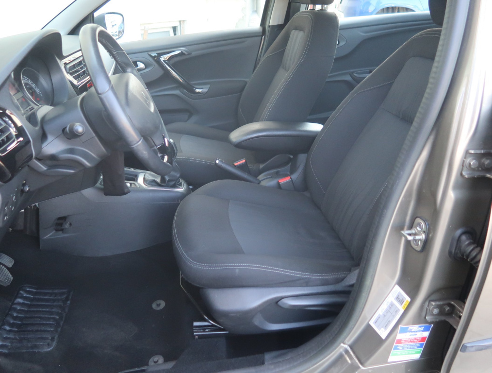 Peugeot 301