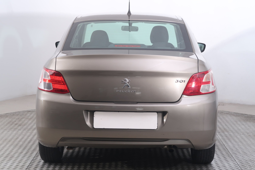 Peugeot 301