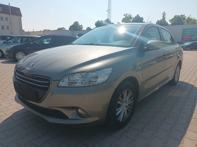 Peugeot 301 2014
