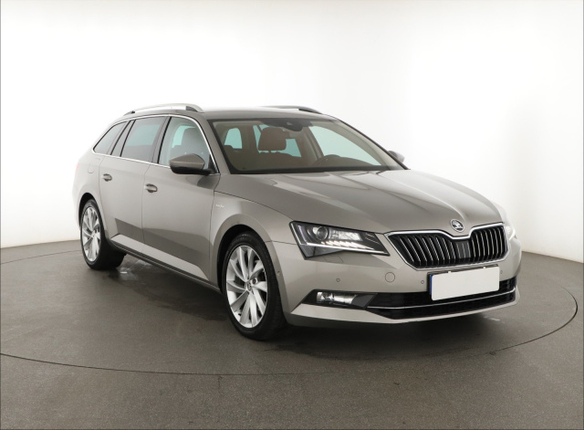 Škoda Superb 2018