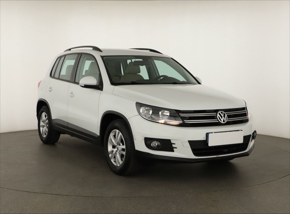 Volkswagen Tiguan - 2014