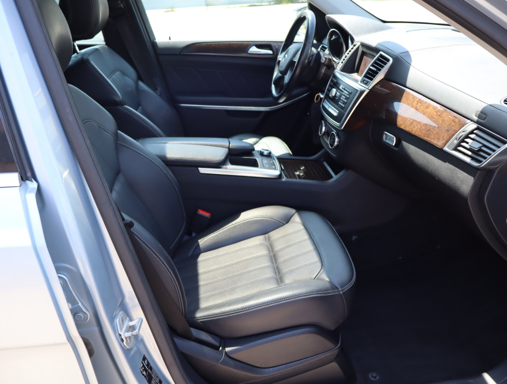Mercedes-Benz GL