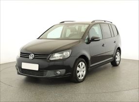 Volkswagen Touran - 2011