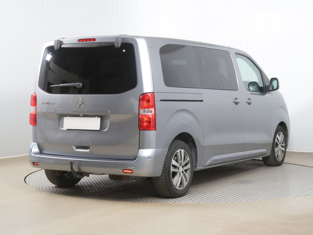 Peugeot Traveller