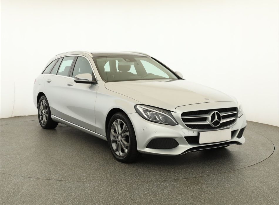 Mercedes-Benz C - 2016