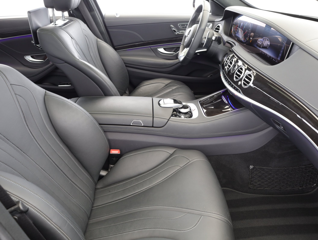 Mercedes-Benz S