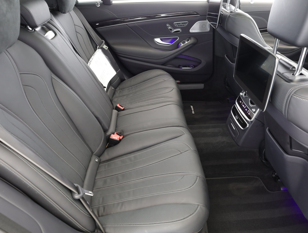 Mercedes-Benz S
