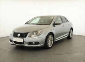Suzuki Kizashi - 2011