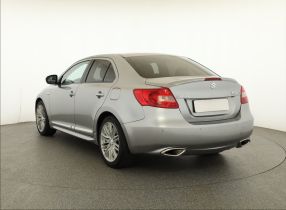 Suzuki Kizashi - 2011