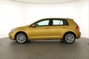 Volkswagen Golf - 2017