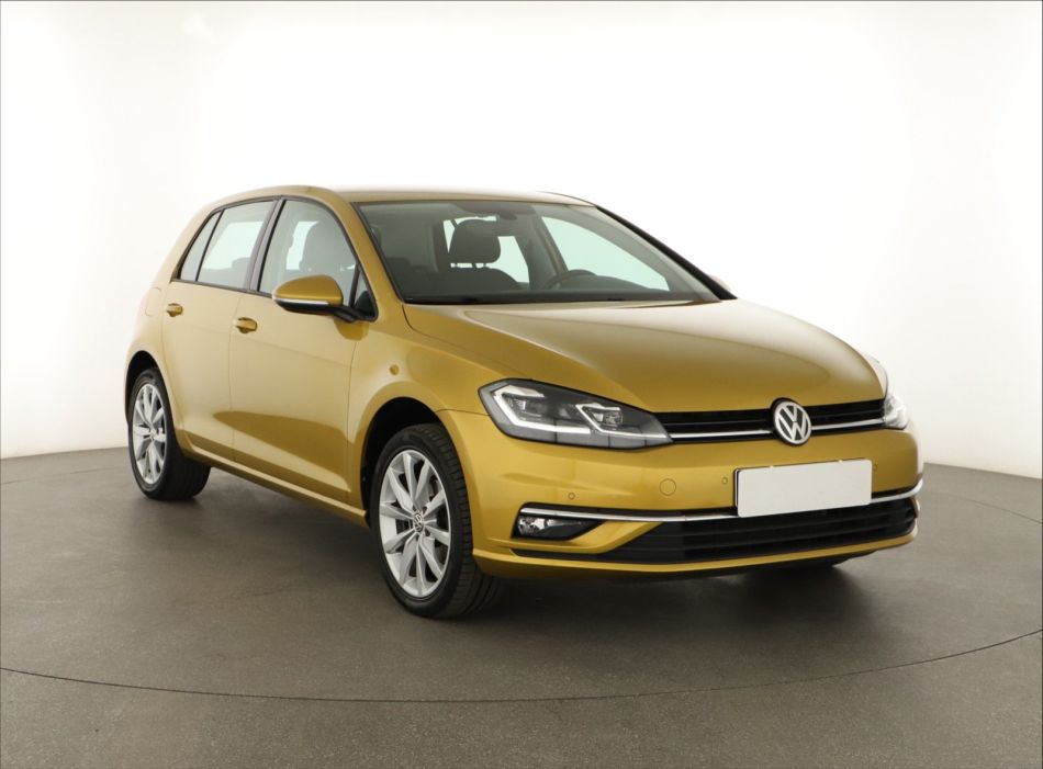 Volkswagen Golf - 2017