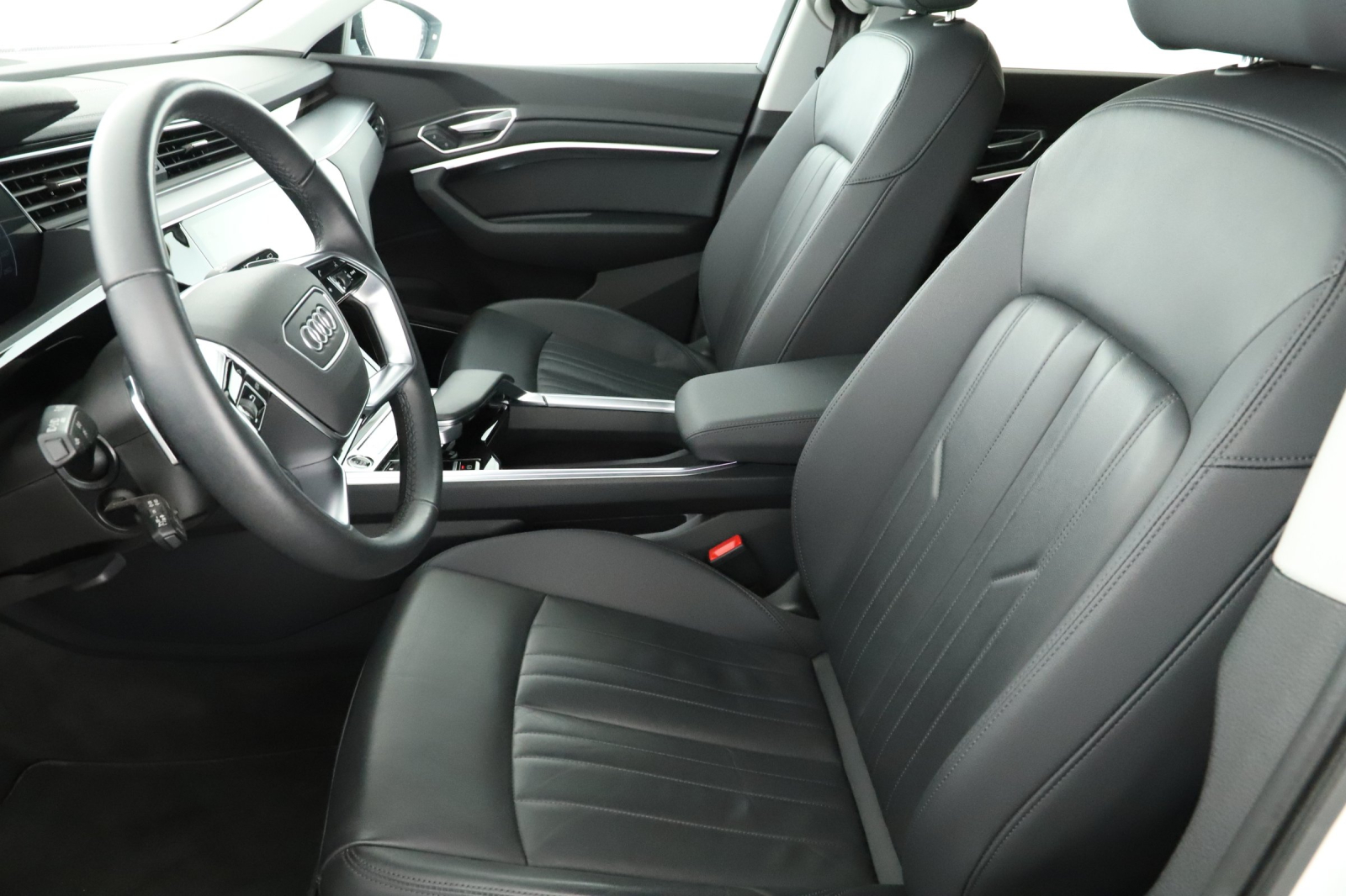 Audi e-tron - 2023
