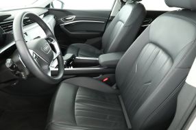 Audi e-tron - 2023