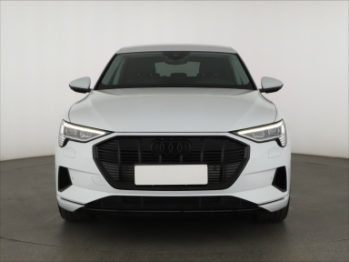 Audi e-tron - 2023