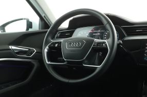 Audi e-tron - 2023