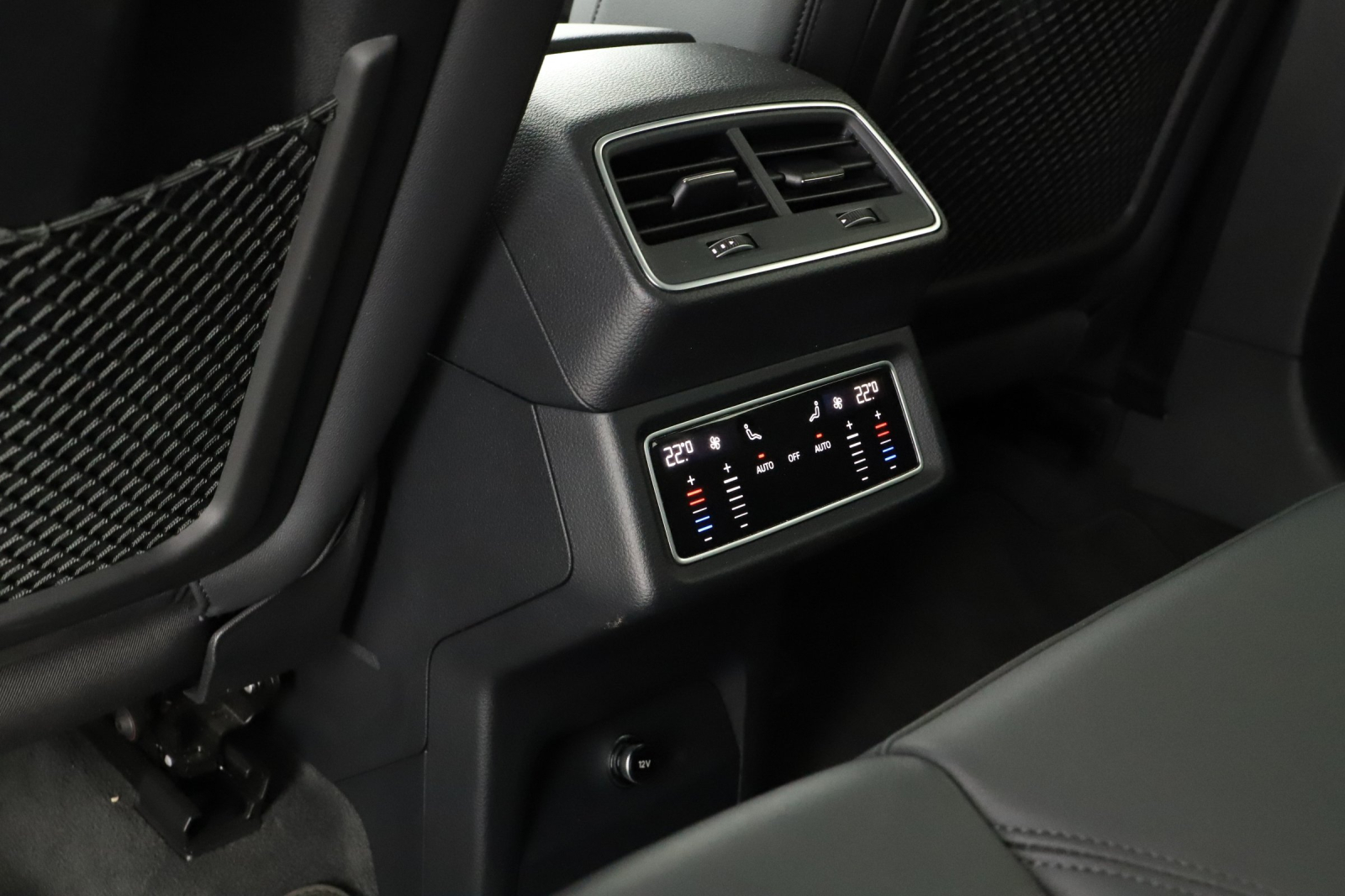 Audi e-tron - 2023