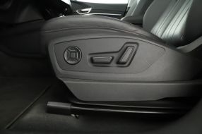 Audi e-tron - 2023
