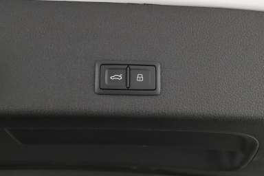 Audi e-tron - 2023