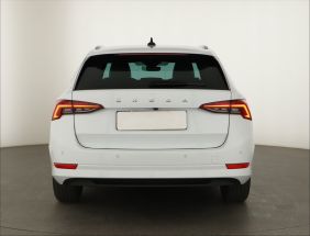 Škoda Octavia - 2021