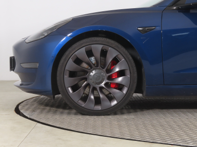 Tesla Model 3 - 2021