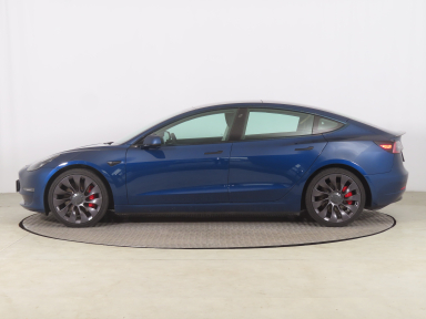 Tesla Model 3 - 2021