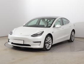 Tesla Model 3 - 2019