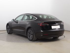Tesla Model 3 - 2020