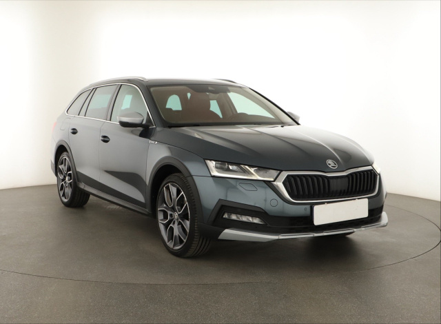 Škoda Octavia Scout 2022