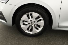 Škoda Octavia - 2022