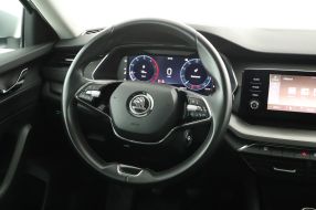 Škoda Octavia - 2022