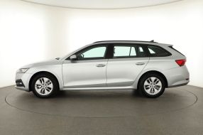 Skoda Octavia - 2022