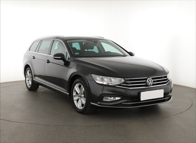 Volkswagen Passat 2023