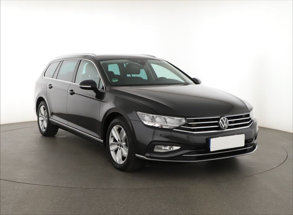 Volkswagen Passat - 2023