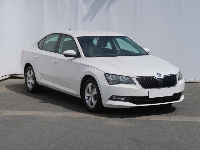 Škoda Superb 2019
