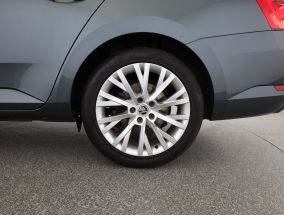 Škoda Superb - 2020