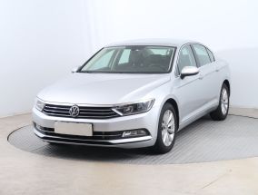 Volkswagen Passat - 2015