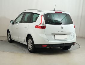 Renault Grand Scenic - 2016