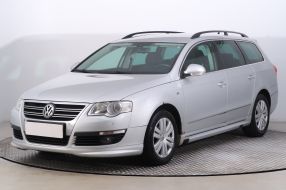 Volkswagen Passat - 2010