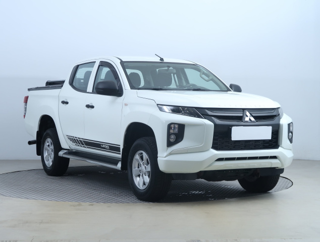 Mitsubishi L200 2021