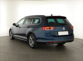 Volkswagen Passat - 2020