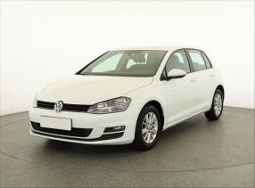 Volkswagen Golf - 2013