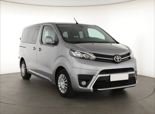 Toyota Proace Verso 2020